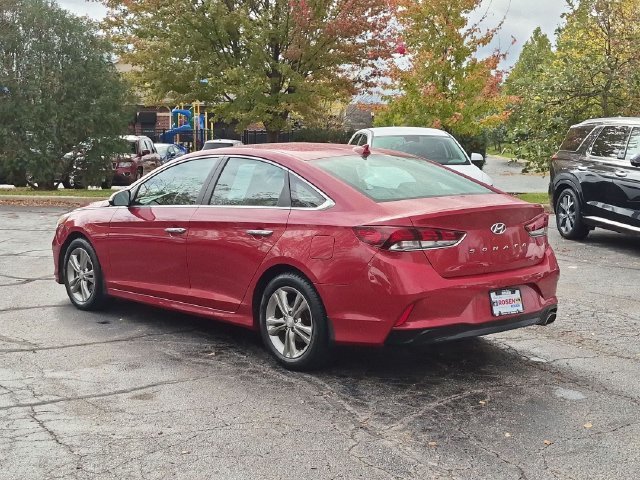 Used 2019 Red Hyundai SEL image 5