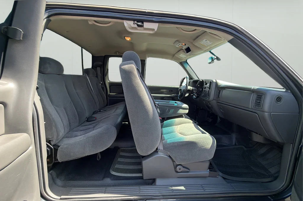 Used 2003 Gray Chevrolet LS image 12