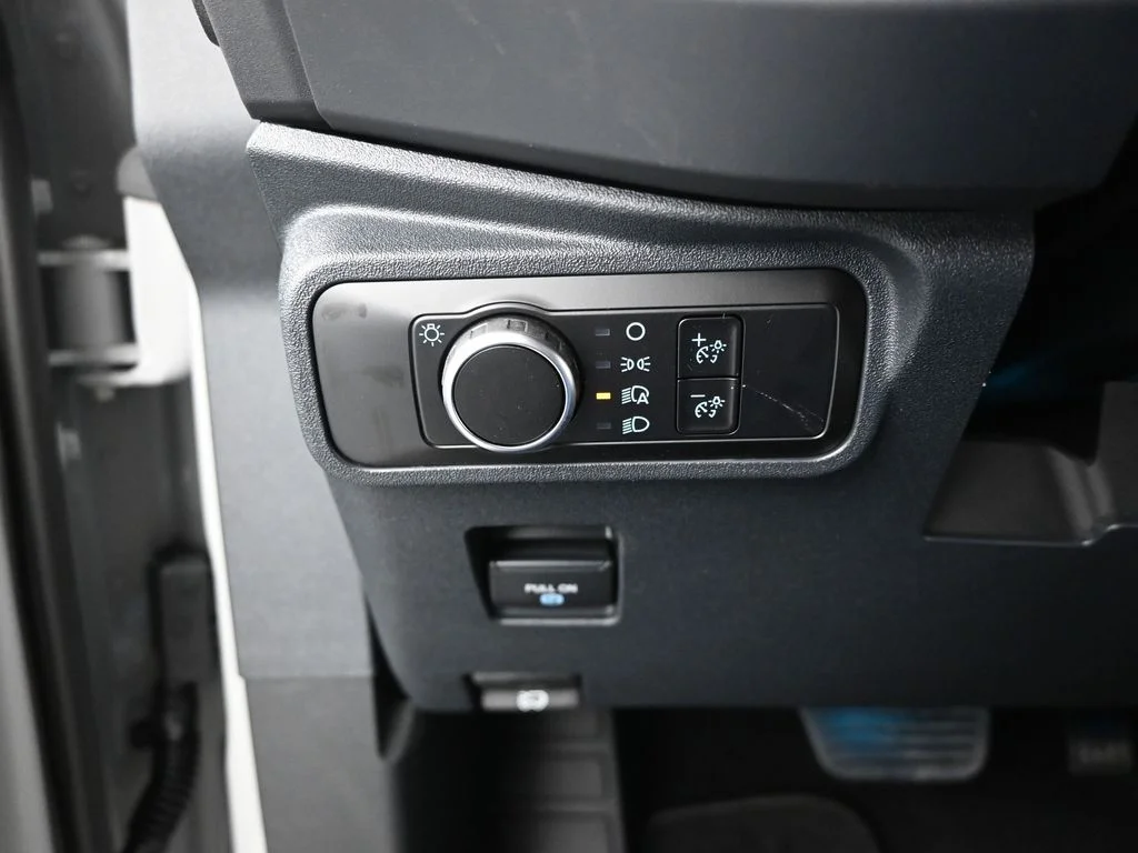 New 2026 Avalanche Gray Ford Big Bend image 11