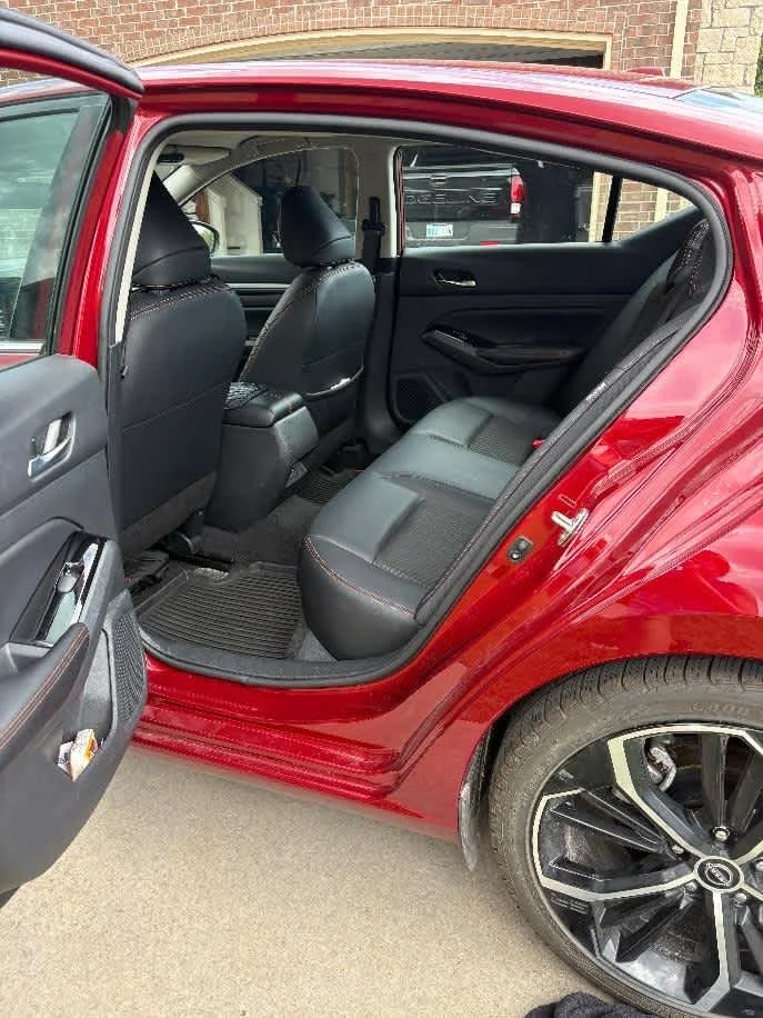 Certified Used 2025 Scarlet Ember Nissan SR image 10