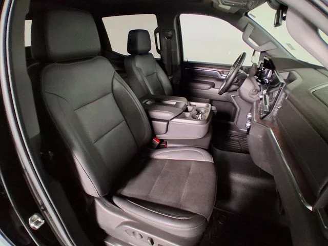 Used 2023 Black GMC SLT image 15