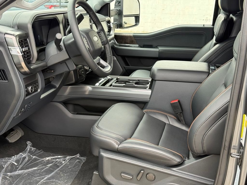 New 2026 Gray Ford Lariat image 6