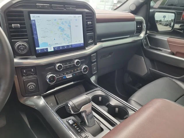 Used 2022 Gray Ford Lariat image 22