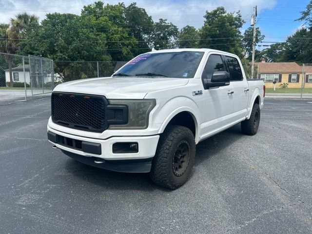 Used 2018 White Ford Platinum image 1