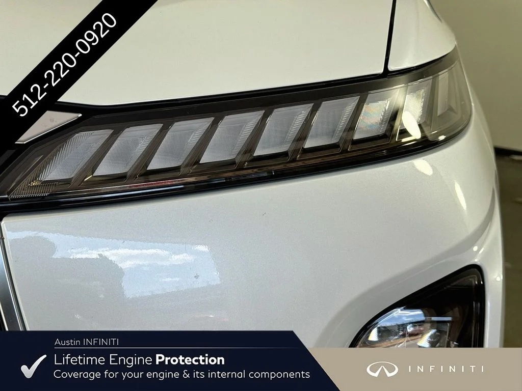 New 2027 White INFINITI LUXE image 41