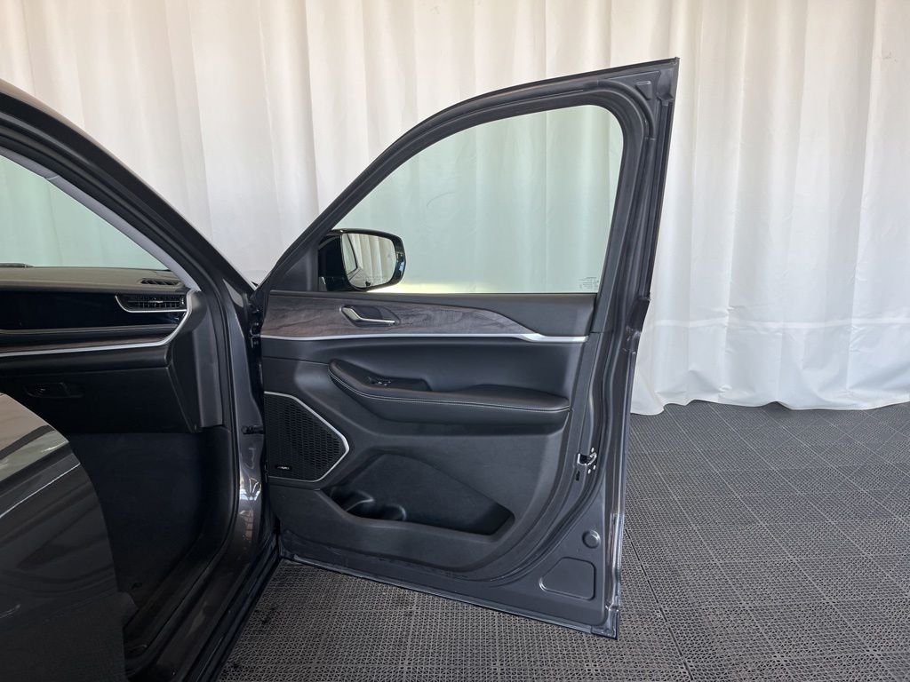 Used 2023 Gray Jeep 4xe image 20