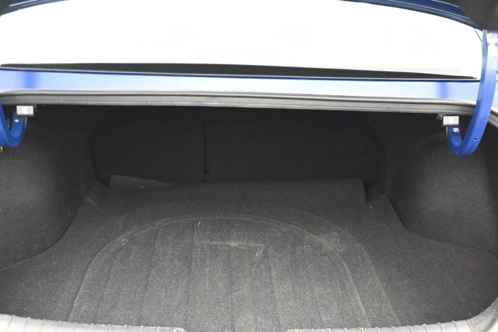Used 2025 Blue Hyundai SEL Convenience image 10