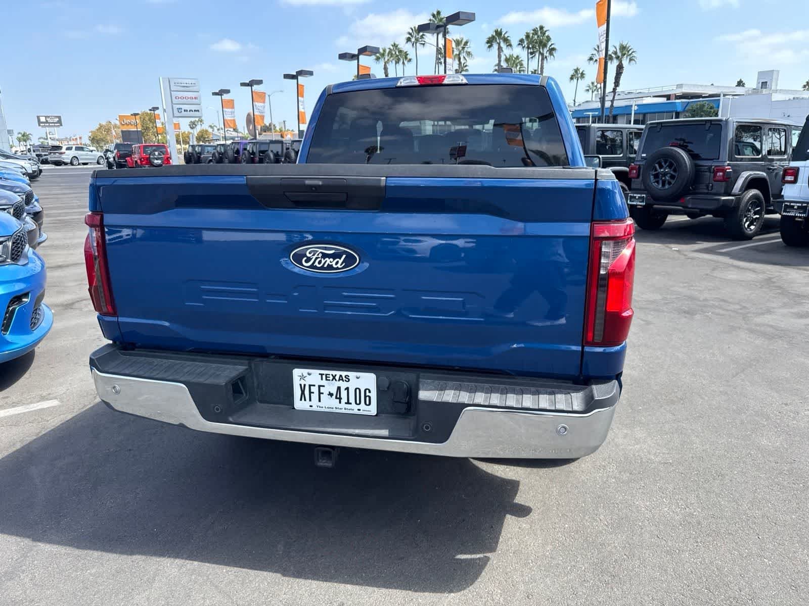 Used 2025 Atlas Blue Metallic Ford XLT image 12