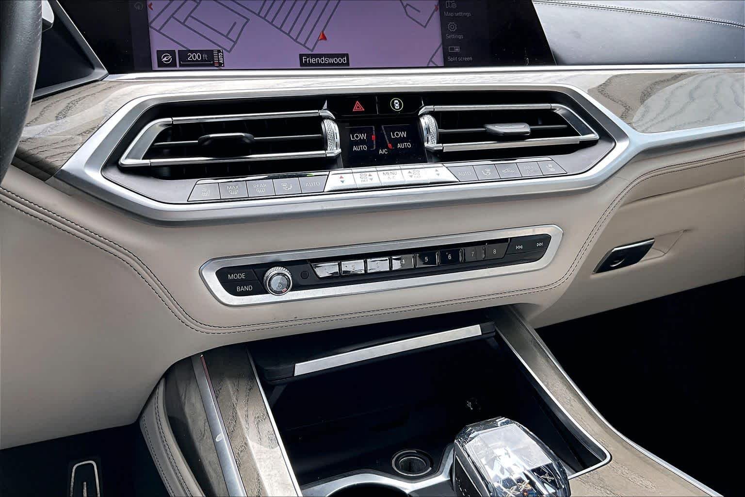 Used 2019 Arctic Gray Metallic BMW xDrive50i image 35