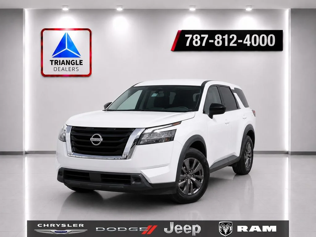 2023 Nissan Pathfinder S 2WD's photo