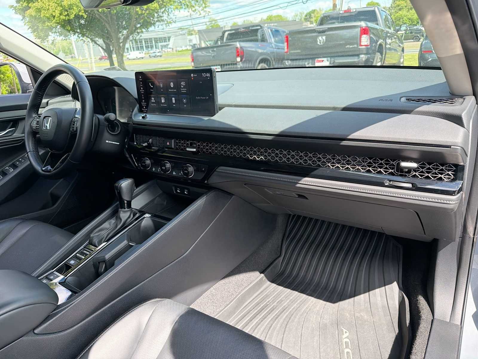 2023 Honda Accord Hybrid EX-L - Photo 16