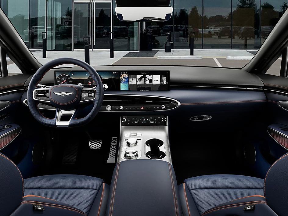 New 2026 Savile Silver Genesis 3.5T Sport Advanced image 11