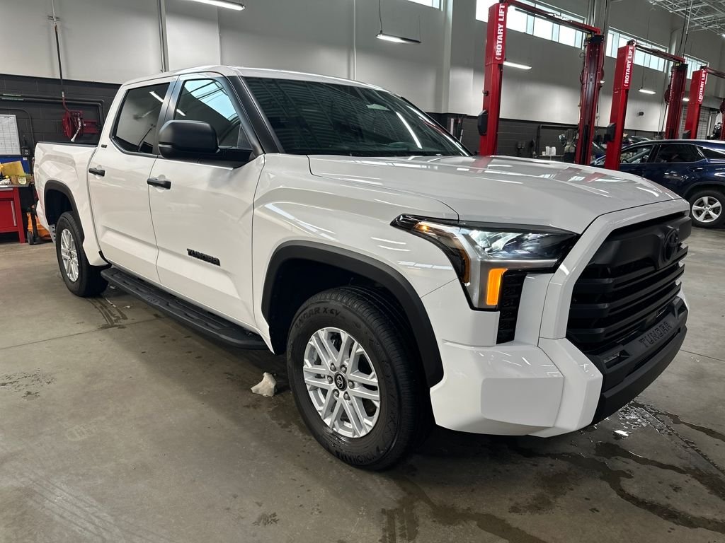 Used 2026 White Toyota SR5 image 7