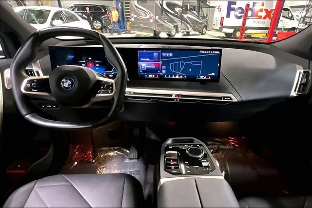 Used 2024 Black BMW M60 image 6