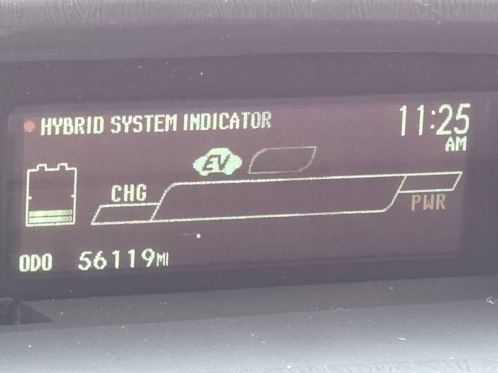 Used 2014 Beige Toyota Three image 35