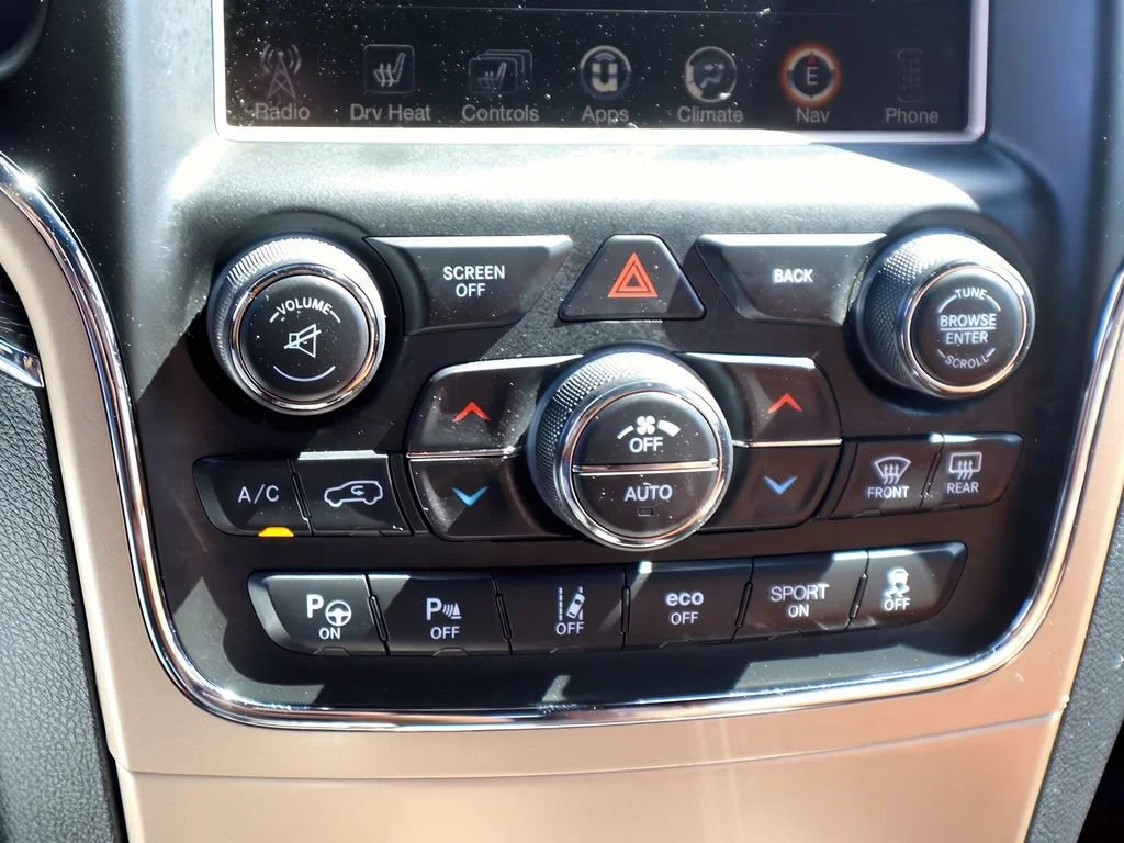 Used 2017 Luxury Brown Pearl Jeep Summit image 21