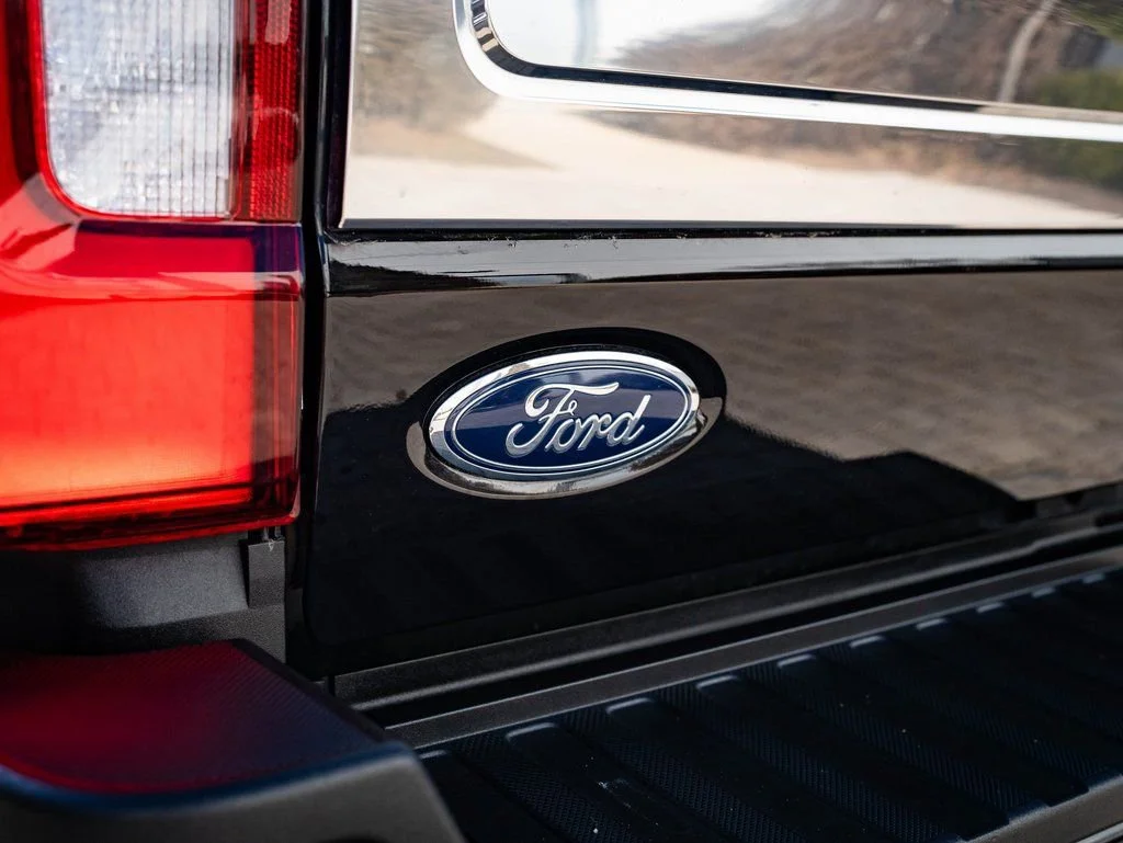 Used 2024 Agate Black Metallic Ford Limited image 18