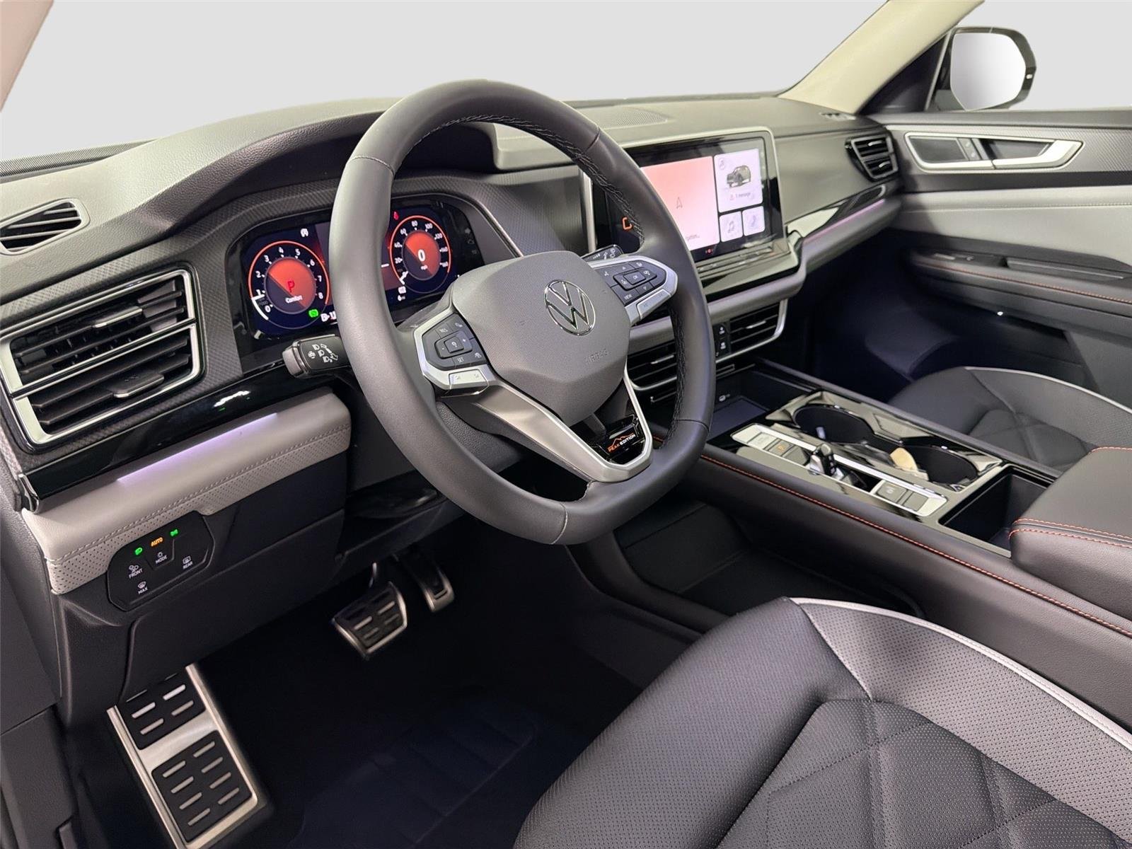 New 2026 Opal White Pearl Volkswagen 2.0T Peak Edition image 9
