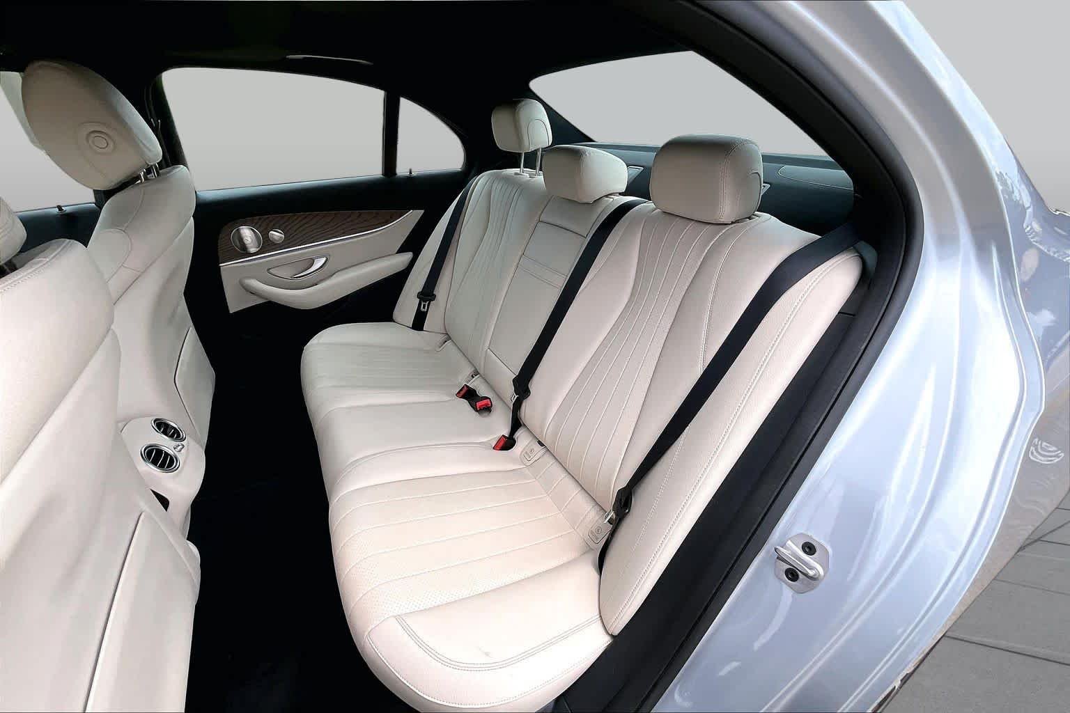 Used 2023 Cirrus Silver Metallic Mercedes-Benz E 350 image 21