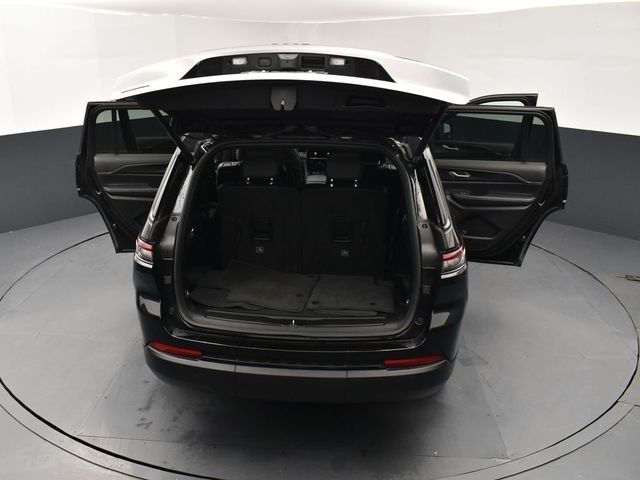Used 2024 Black Jeep Altitude X image 29