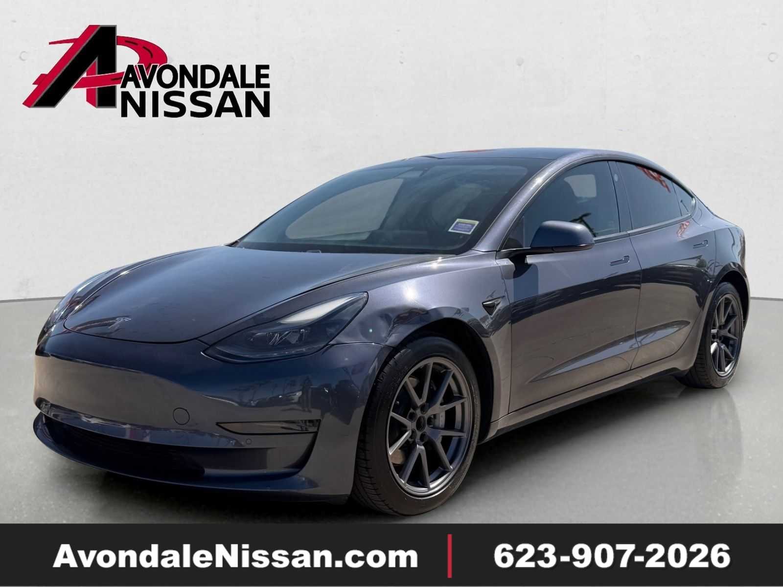 2021 Tesla Model 3 Standard Range Plus's photo