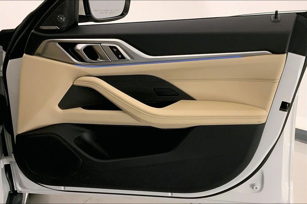 Used 2023 Mineral White Metallic BMW  image 25