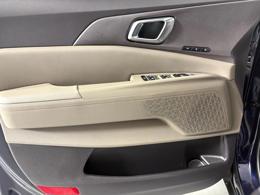 New 2026 Deep Chroma Blue Kia EX image 14