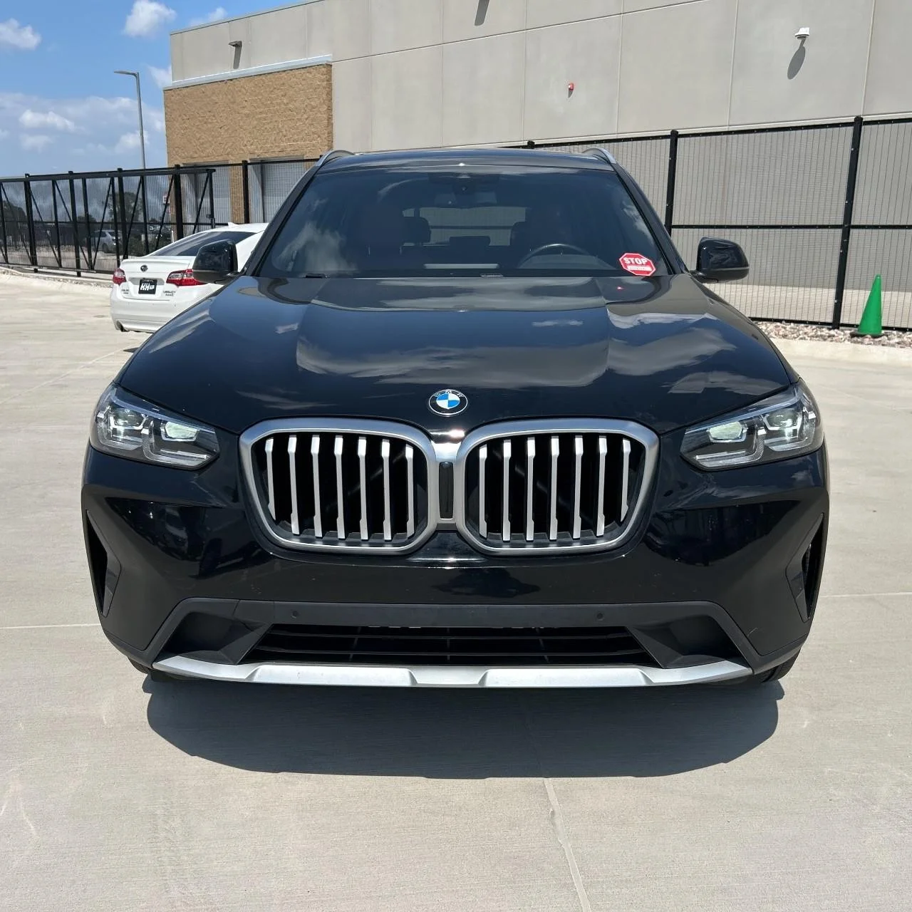 Used 2023 Jet Black BMW xDrive30i image 9