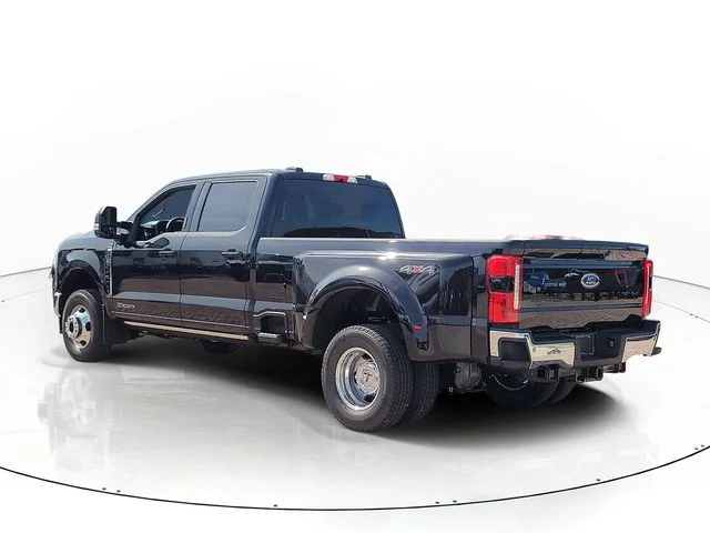 New 2026 Black Metallic Ford Lariat image 7