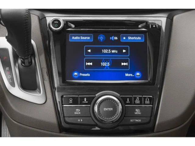 Used 2015 Crystal Black Pearl Honda Touring image 12