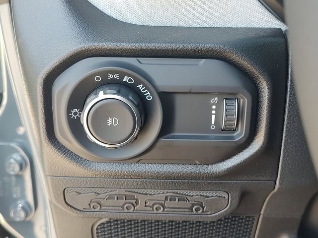 Used 2025 Gray Jeep Willys image 25