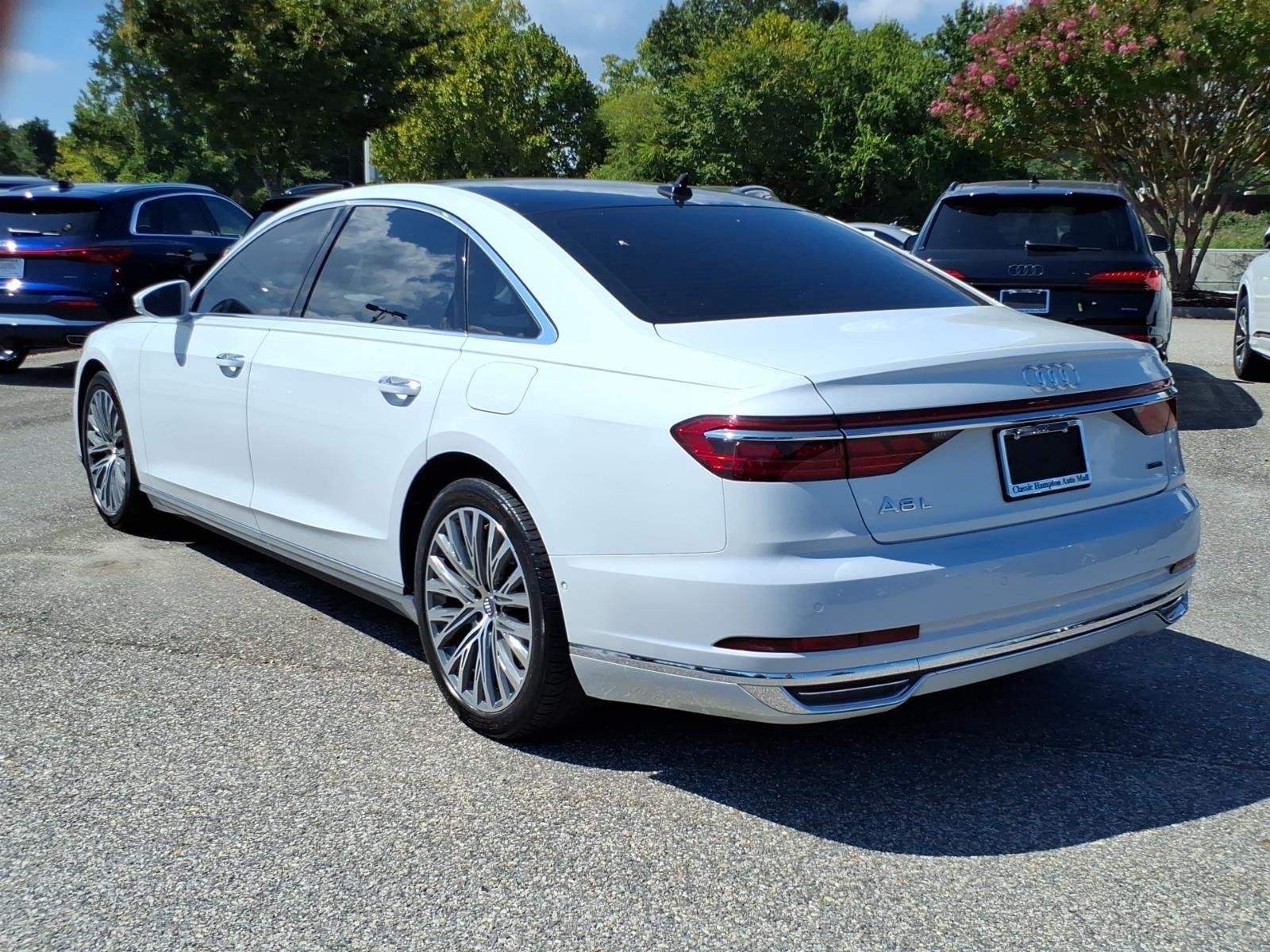 Used 2020 Glacier White Metallic Audi  image 10