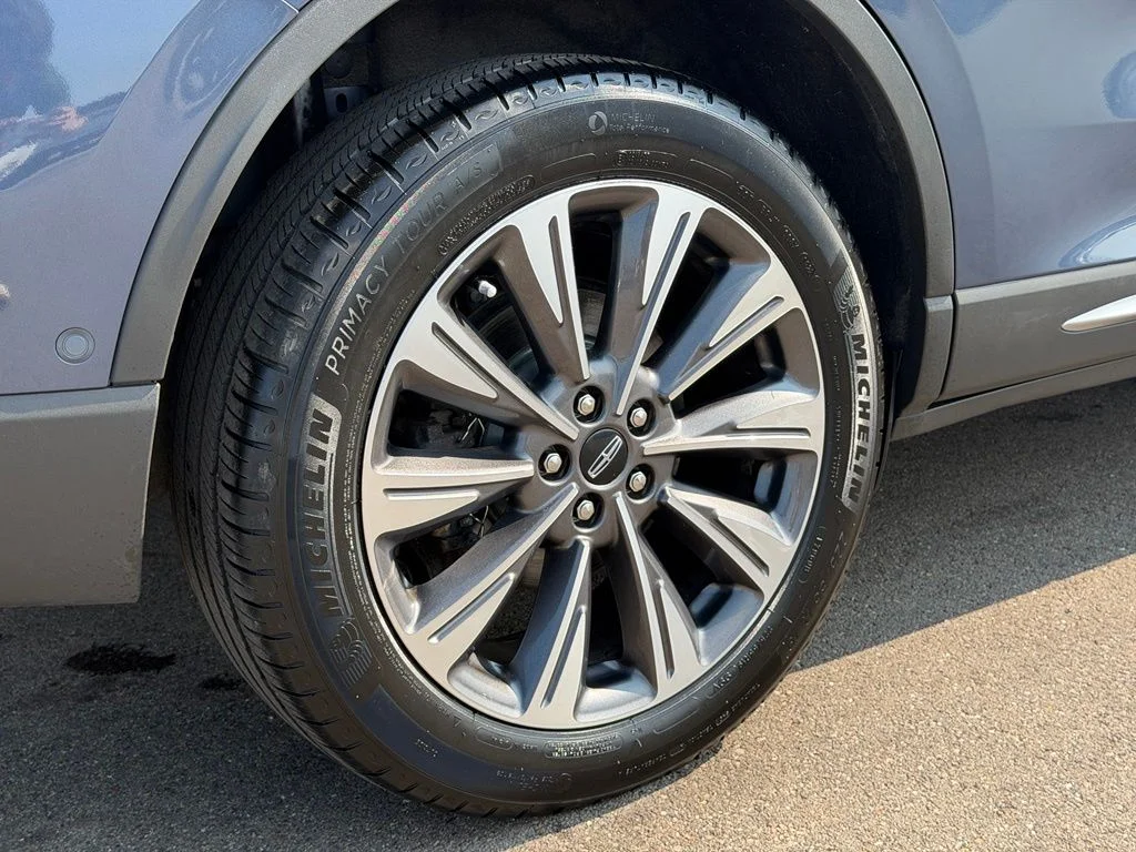Used 2022 Blue Lincoln Reserve image 27