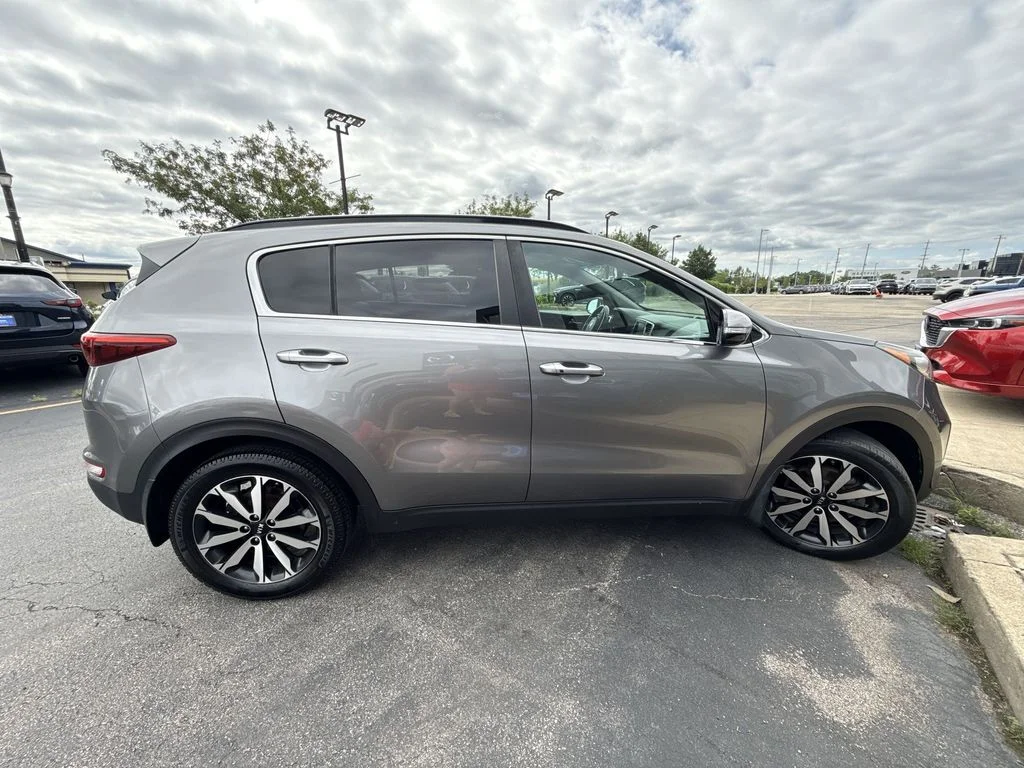 Used 2019 Silver Kia EX image 4