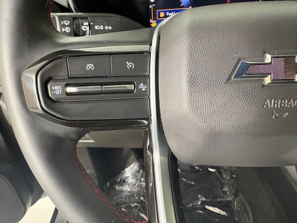 Used 2023 Gray Chevrolet Z71 image 23
