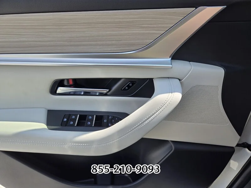 New 2026 Rhodium White Premium Mazda 3.3 Turbo Premium Plus AWD image 22