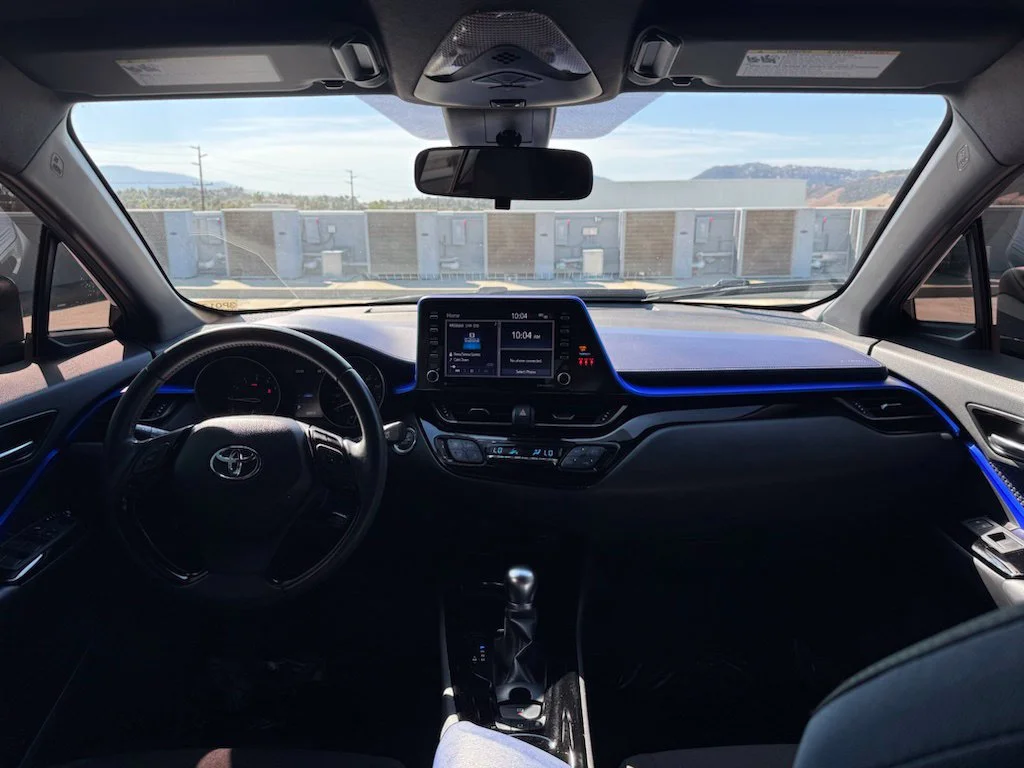 Used 2020 Black Toyota XLE image 12