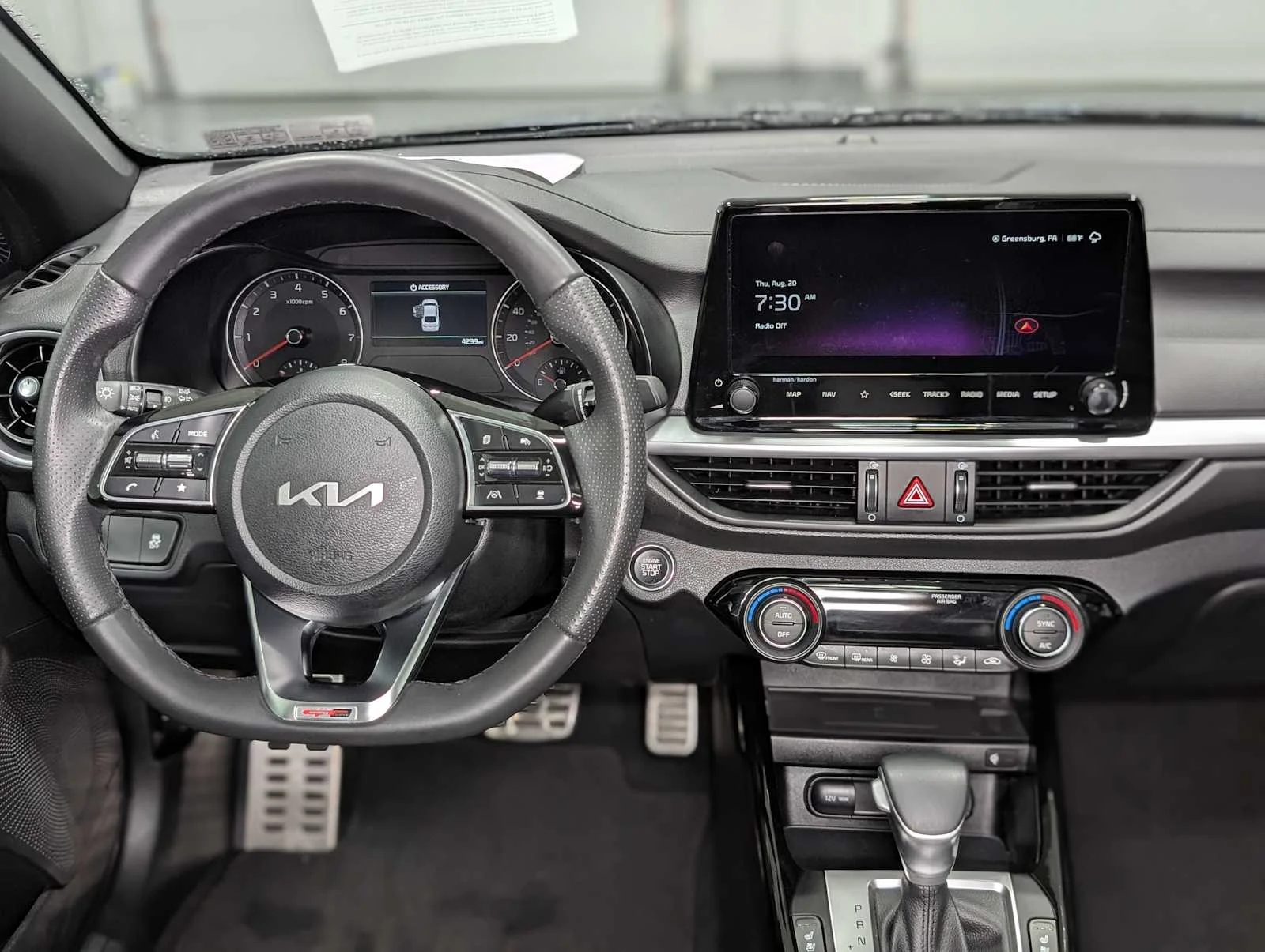 Used 2023 Aurora Black Kia GT-Line image 5