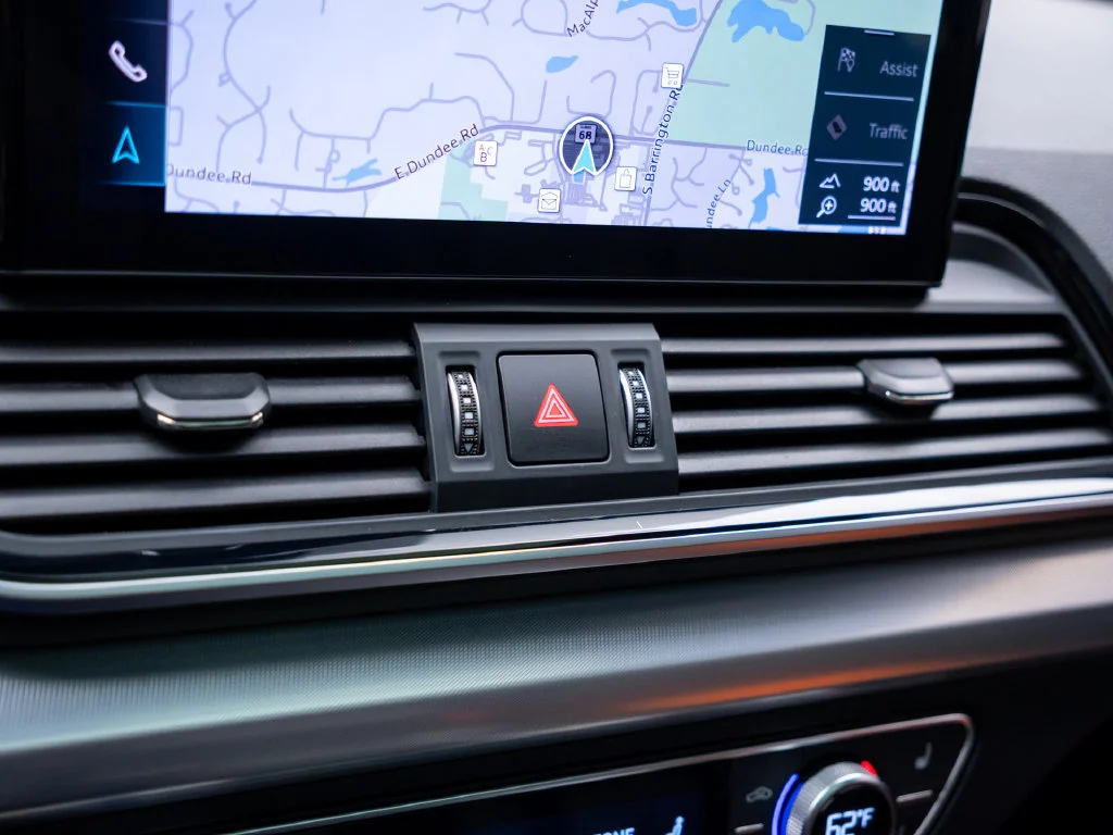 Used 2023 Silver Audi 45 S line Premium image 26