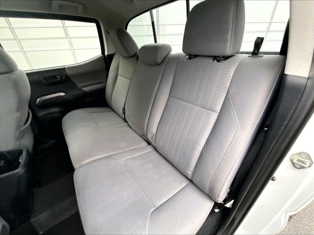 Used 2019 Super White Toyota SR5 image 15