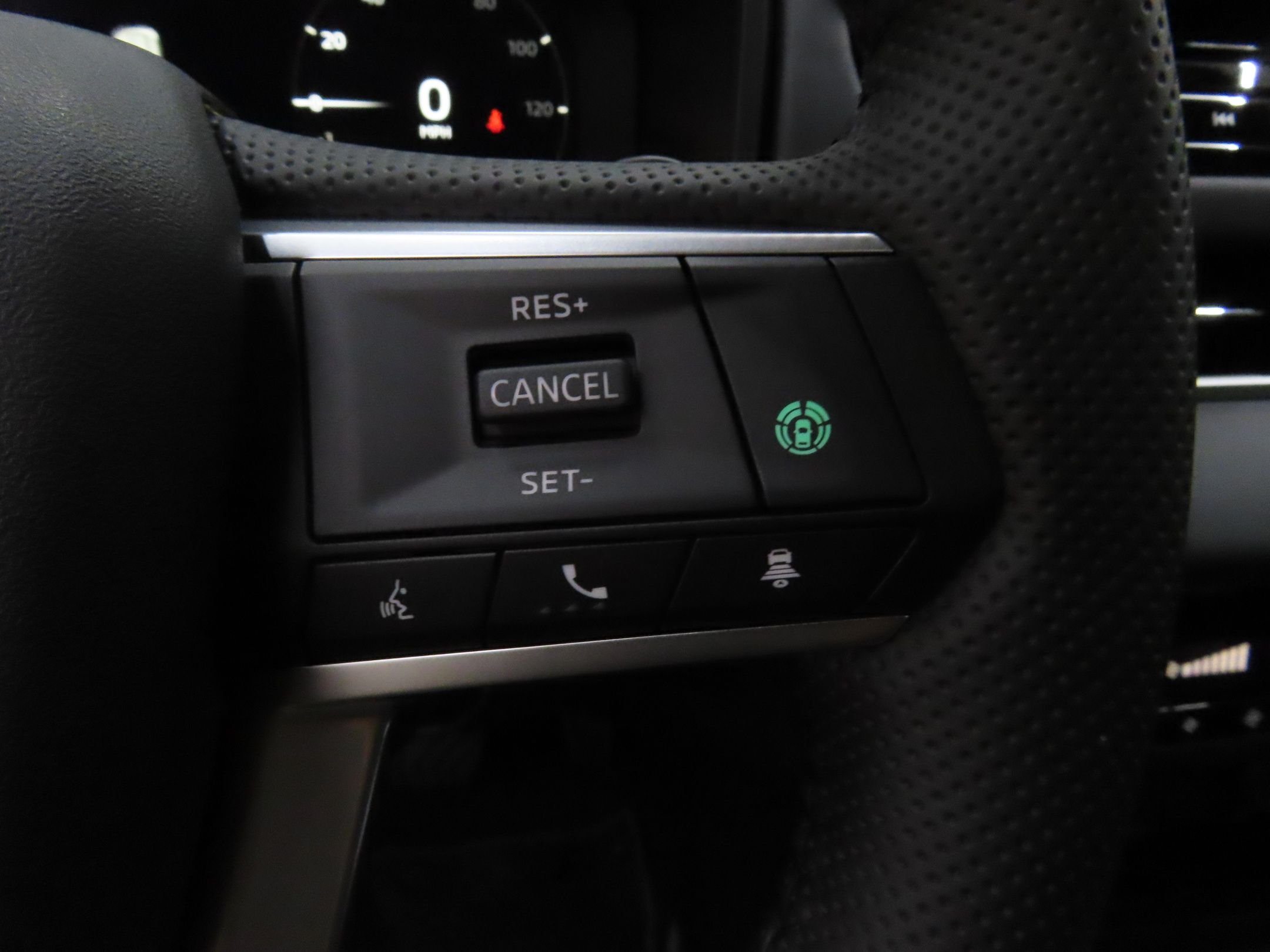 Used 2025 Red Mitsubishi SE image 14