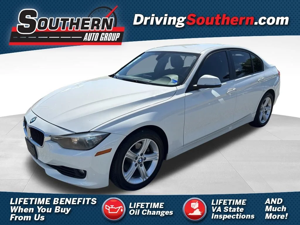 2015 BMW 3 Series 320i xDrive Sedan's photo