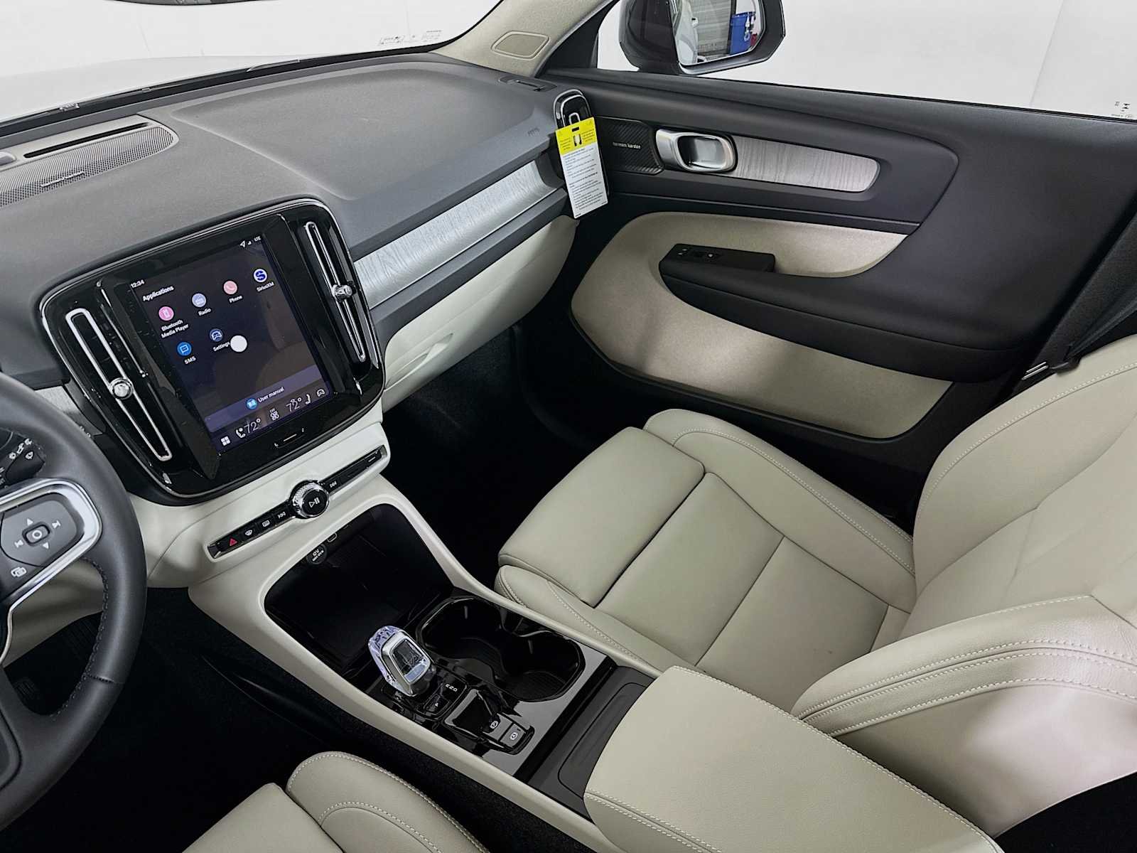 New 2026 Vapour Grey Volvo Ultra image 21