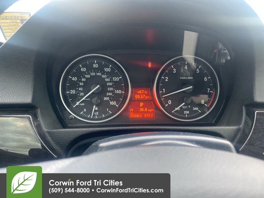 Used 2011 BMW 3 Series 328i with VIN WBADW7C56BE727050 for sale in Pasco, WA