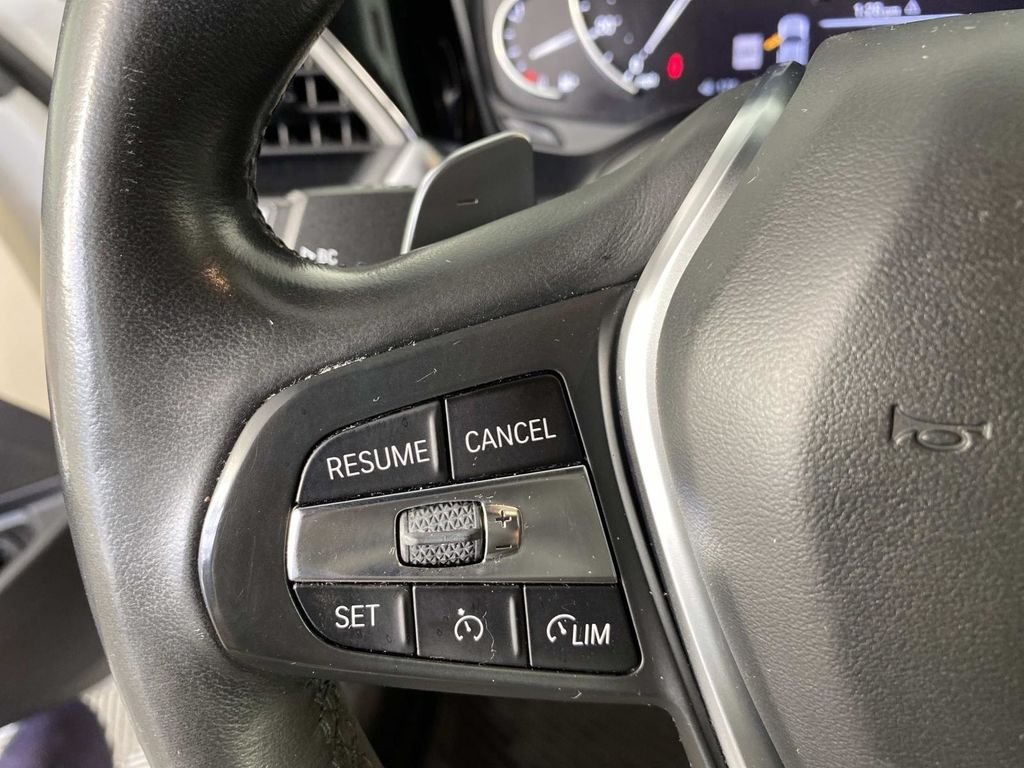 Used 2020 White BMW 330i xDrive image 16