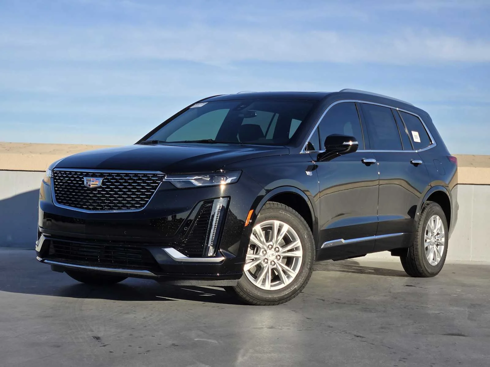 2025 Cadillac XT6 Luxury Auto 4WD's photo