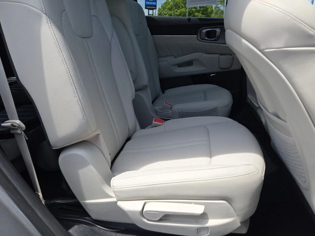 Used 2023 Gray Kia SX Prestige image 8