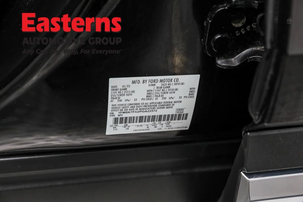 Used 2023 Black Ford Limited image 35