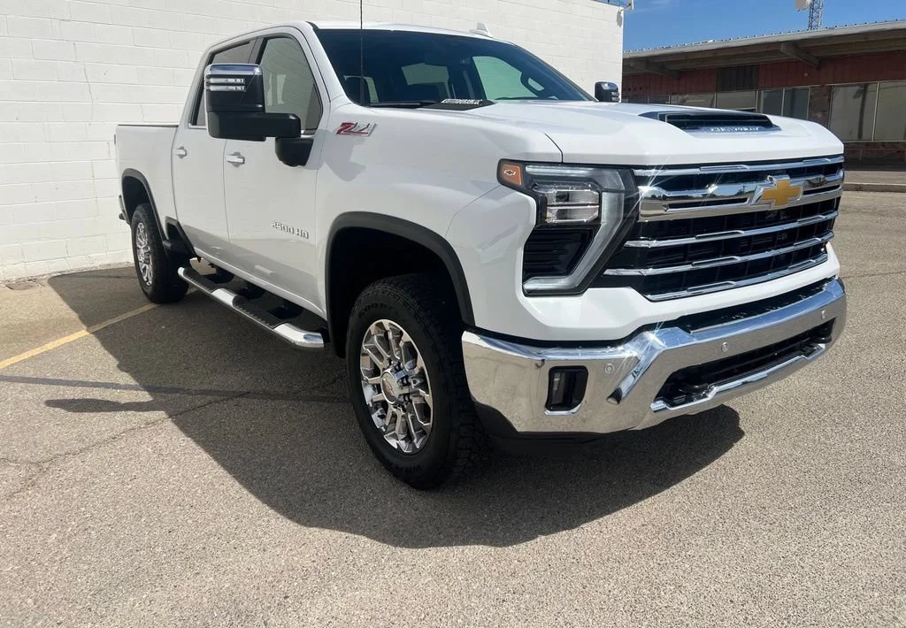 New 2026 Summit White Chevrolet LTZ image 8