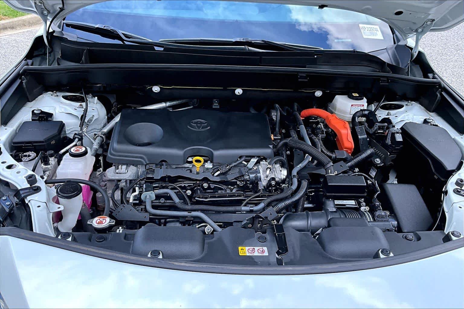 Used 2023 Wind Chill Pearl Toyota XLE image 31